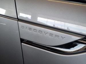 Land Rover Discovery D300 R-Dynamic HSE - Image 24
