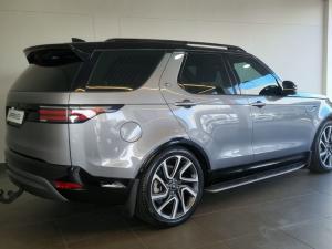 Land Rover Discovery D300 R-Dynamic HSE - Image 27