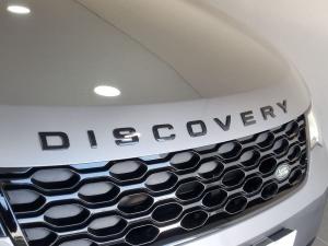 Land Rover Discovery D300 R-Dynamic HSE - Image 8