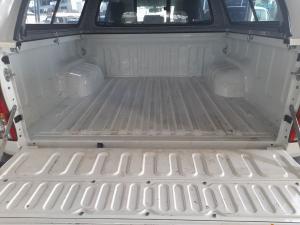 Toyota Hilux 2.4GD-6 double cab 4x4 Raider auto - Image 11