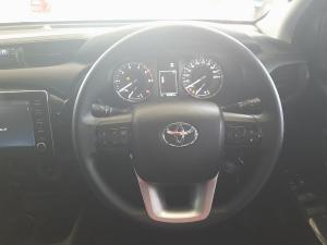Toyota Hilux 2.4GD-6 double cab 4x4 Raider auto - Image 18