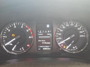 Toyota Hilux 2.4GD-6 double cab 4x4 Raider auto - Image 21