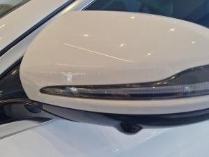 Mercedes-Benz E-Class E220d Avantgarde - Image 12