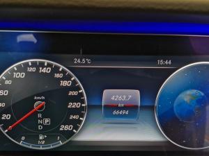 Mercedes-Benz E-Class E220d Avantgarde - Image 6