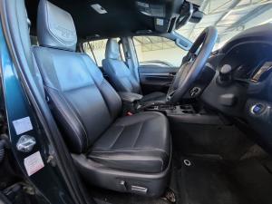 Toyota Hilux 2.8GD-6 double cab 4x4 Legend 55 - Image 10