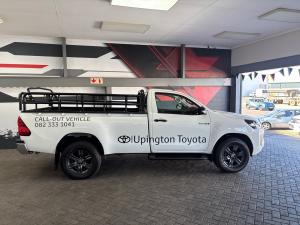 Toyota Hilux 2.4GD-6 single cab Raider manual - Image 3