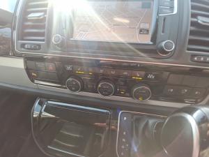 Volkswagen Caravelle 2.0BiTDI Highline - Image 14