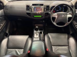Toyota Fortuner 3.0D-4D Ltd edition auto - Image 6