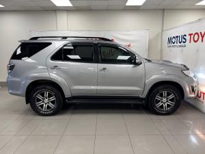 Toyota Fortuner 3.0D-4D Ltd edition auto - Image 3