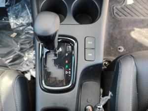 Toyota Hilux 2.8GD-6 48V double cab Legend RS - Image 12