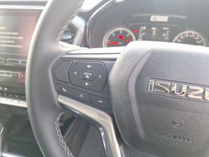 Isuzu D-Max 3.0TD double cab LSE - Image 9