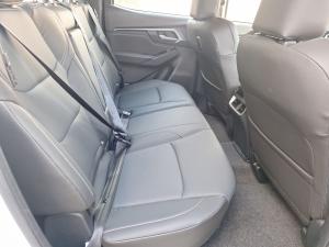 Isuzu D-Max 3.0TD double cab LSE - Image 17