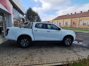 Isuzu D-Max 3.0TD double cab LSE - Image 3