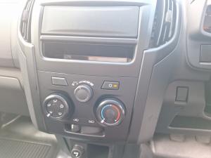 Isuzu D-Max Gen 6 250c single cab Fleetside - Image 11