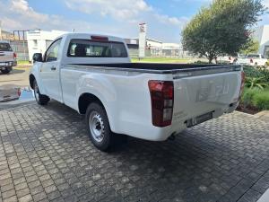 Isuzu D-Max Gen 6 250c single cab - Image 15