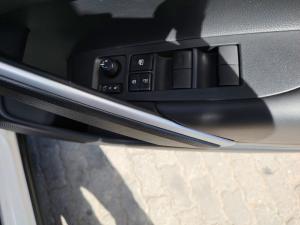 Toyota Corolla Cross 1.8 XR - Image 25