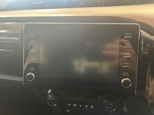 Toyota Hilux 2.8GD-6 double cab Raider auto - Image 12