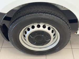 Ford Transit Custom panel van 2.2TDCi 92kW LWB Ambiente - Image 18