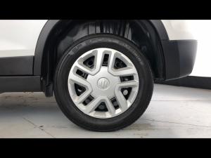 Suzuki Vitara Brezza 1.5 GL auto - Image 19