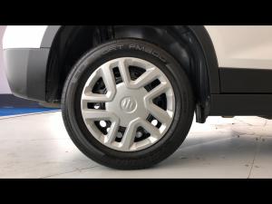 Suzuki Vitara Brezza 1.5 GL auto - Image 20