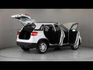 Suzuki Vitara Brezza 1.5 GL auto - Image 31