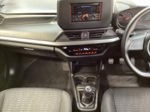 Suzuki Swift 1.2 GL - Image 13