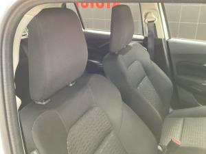 Suzuki Swift 1.2 GL - Image 15