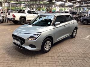 Suzuki Swift 1.2 GL - Image 21