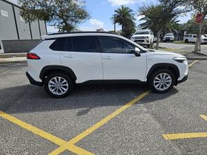 Toyota Corolla Cross 1.8 HEV XS - Image 3