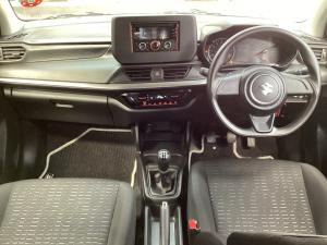 Suzuki Swift 1.2 GL - Image 6