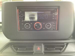 Suzuki Swift 1.2 GL - Image 11