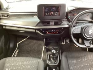 Suzuki Swift 1.2 GL - Image 13