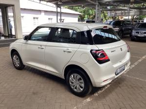 Suzuki Swift 1.2 GL - Image 22