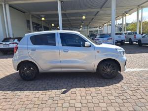 Toyota Vitz 1.0 XR auto - Image 3