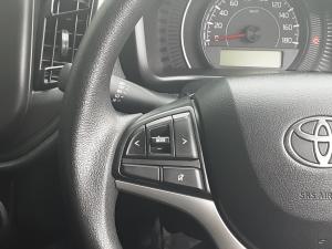 Toyota Vitz 1.0 - Image 9