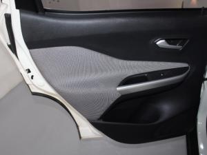 Nissan Magnite 1.0 Acenta AMT - Image 13