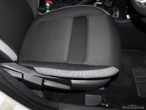 Nissan Magnite 1.0 Acenta AMT - Image 17