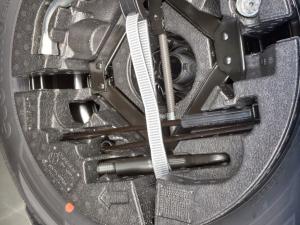 Volkswagen Polo 1.0 TSI Life DSG - Image 14