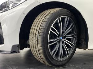 BMW 320i M Sport Launch Edition automatic - Image 6