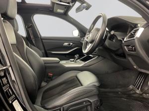 BMW 320i M Mzansi Edition automatic - Image 16
