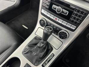 Mercedes-Benz SLK 200 automatic - Image 6