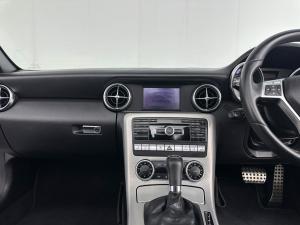 Mercedes-Benz SLK 200 automatic - Image 8