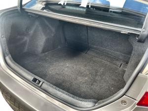 Toyota Corolla 1.6 Prestige auto - Image 10