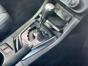 Toyota Corolla 1.6 Prestige auto - Image 19