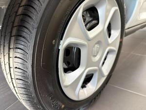 Suzuki S-Presso 1.0 GL auto - Image 13