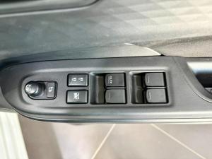 Suzuki Swift 1.2 GL+ manual - Image 8