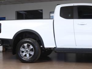 Ford Ranger 2.0 SiT SuperCab XLT - Image 4