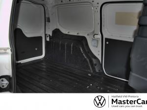 Volkswagen Caddy Maxi Cargo 2.0TDI panel van - Image 9