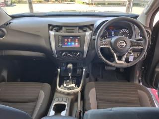Nissan Navara 2.5DDTi double cab SE Plus auto