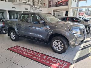 Nissan Navara 2.5DDTi double cab SE Plus auto - Image 4